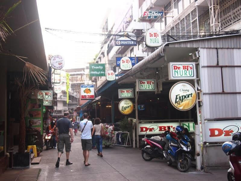 Gemma Sukhumvit Hotel Bangkok Exterior photo